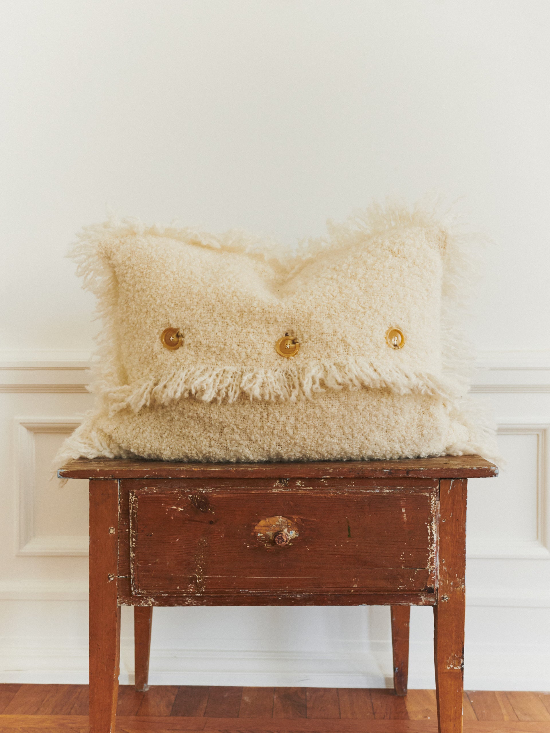 Ivory Cushion small